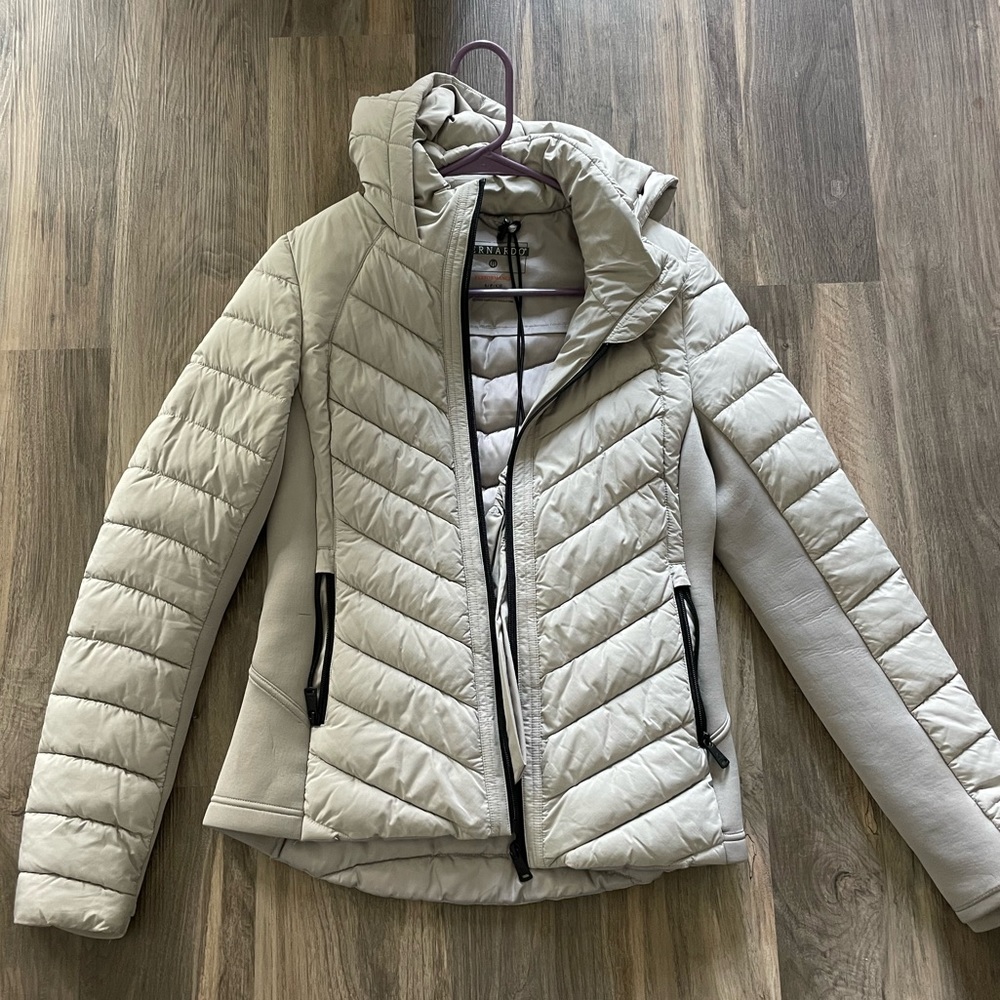 Gray Bernardo puffer jacket with bag